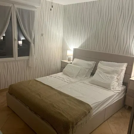 וילה Monze קרקסון